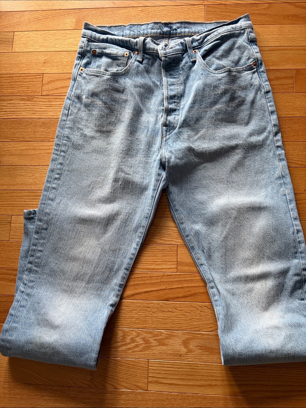 Ladies Levi button fly washed jeans 12